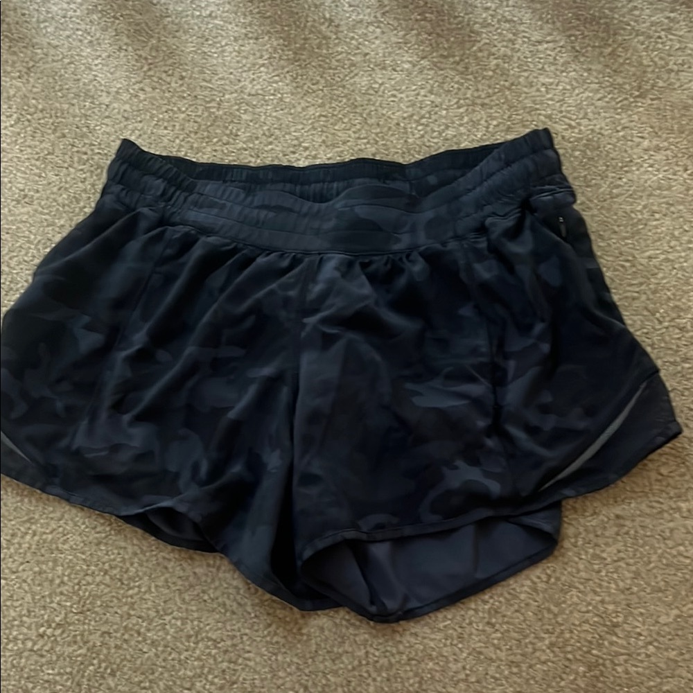 camo hottie hot shorts